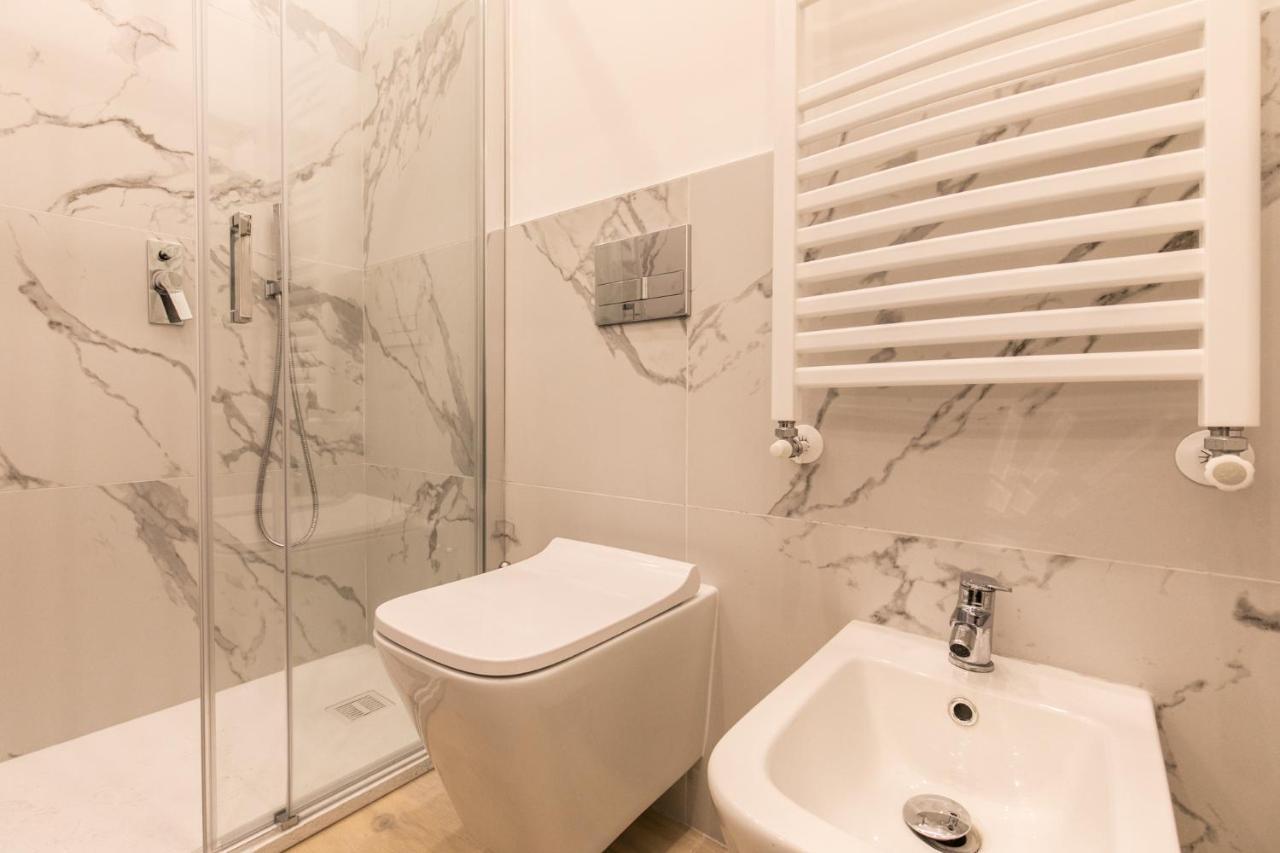 Luxury Apartment - A Due Passi Dal Centro Di Milano Ngoại thất bức ảnh